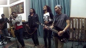 ROCK N ROLL PIE