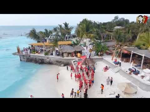 ULTRAS FANATIC REDS HAKUNA MATATA 