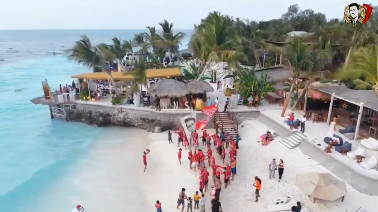 ULTRAS FANATIC REDS _ HAKUNA MATATA