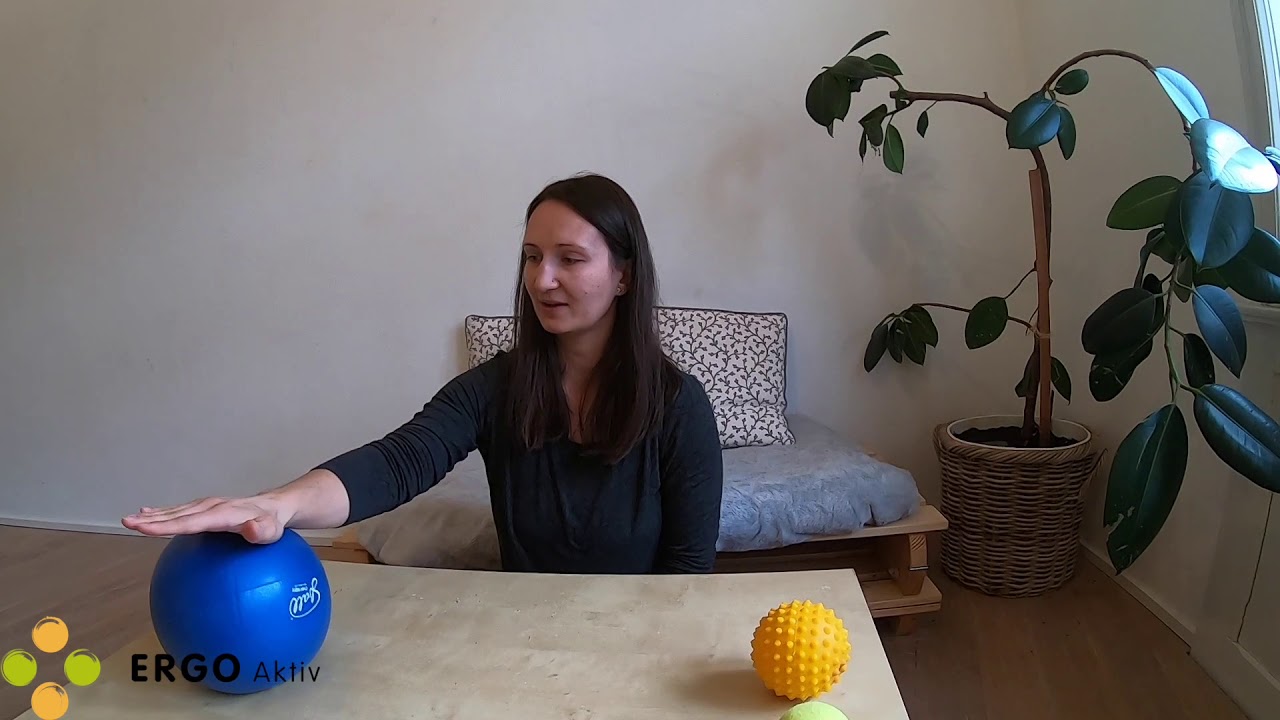 Cvičení horních končetin s ergoterapeutkou Gábinou