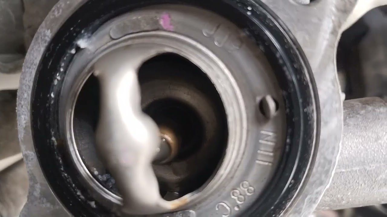 Thermostat Valve - Thermostat Valve is Damaged Internally due to Coolant is not Arrived Thermostat