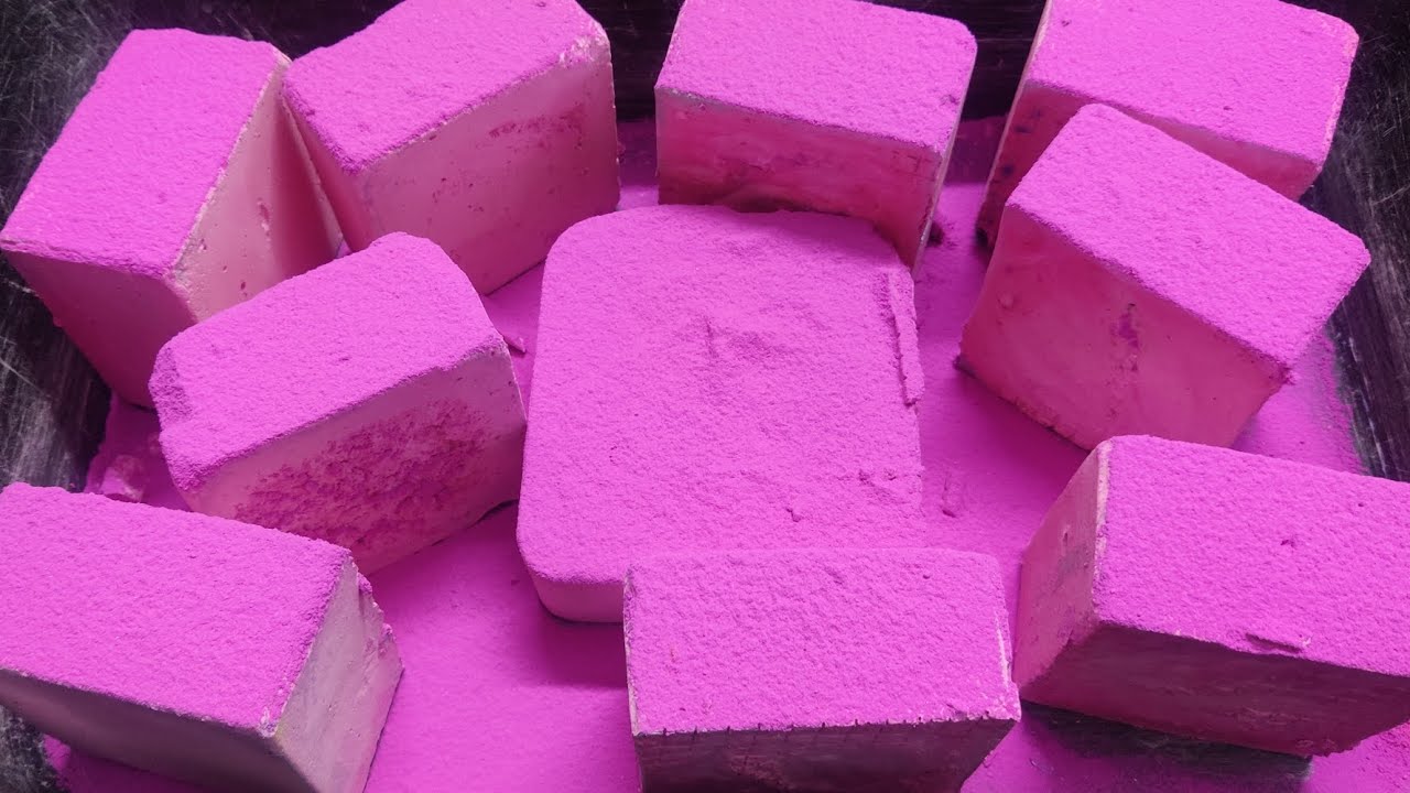 Gymchalk Reformed Blocks Topped With Holi Powder 