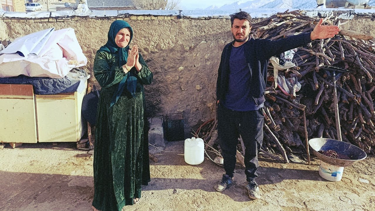 😢 Living in a Storage Room | The True Story of a Mother and Her Two Helpless Children