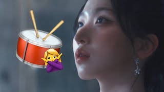 Download lagu heavy serenade but it has no drum so it's more dramatic