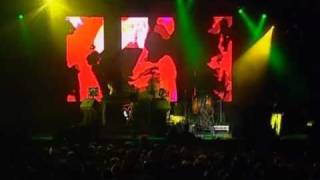 Basement Jaxx - Do Your Thing (V Festival 2002 Live)