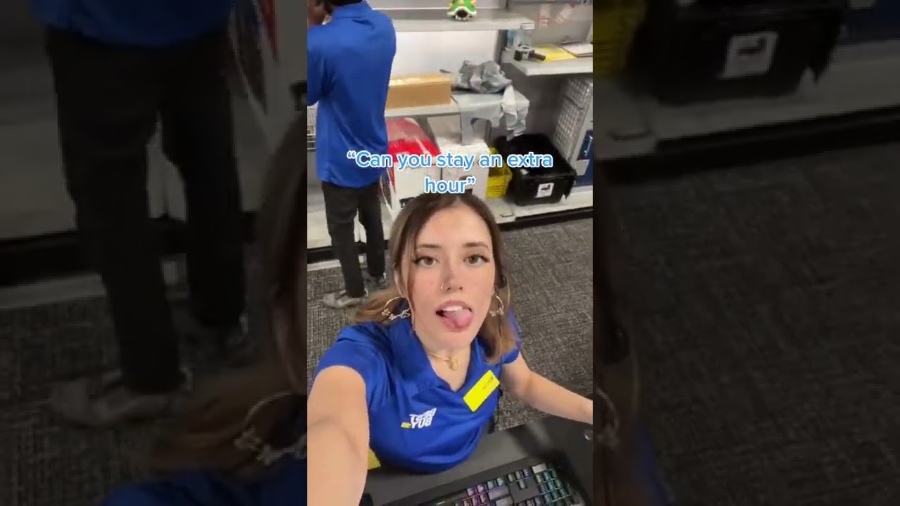 Best Buy Employee works Hard