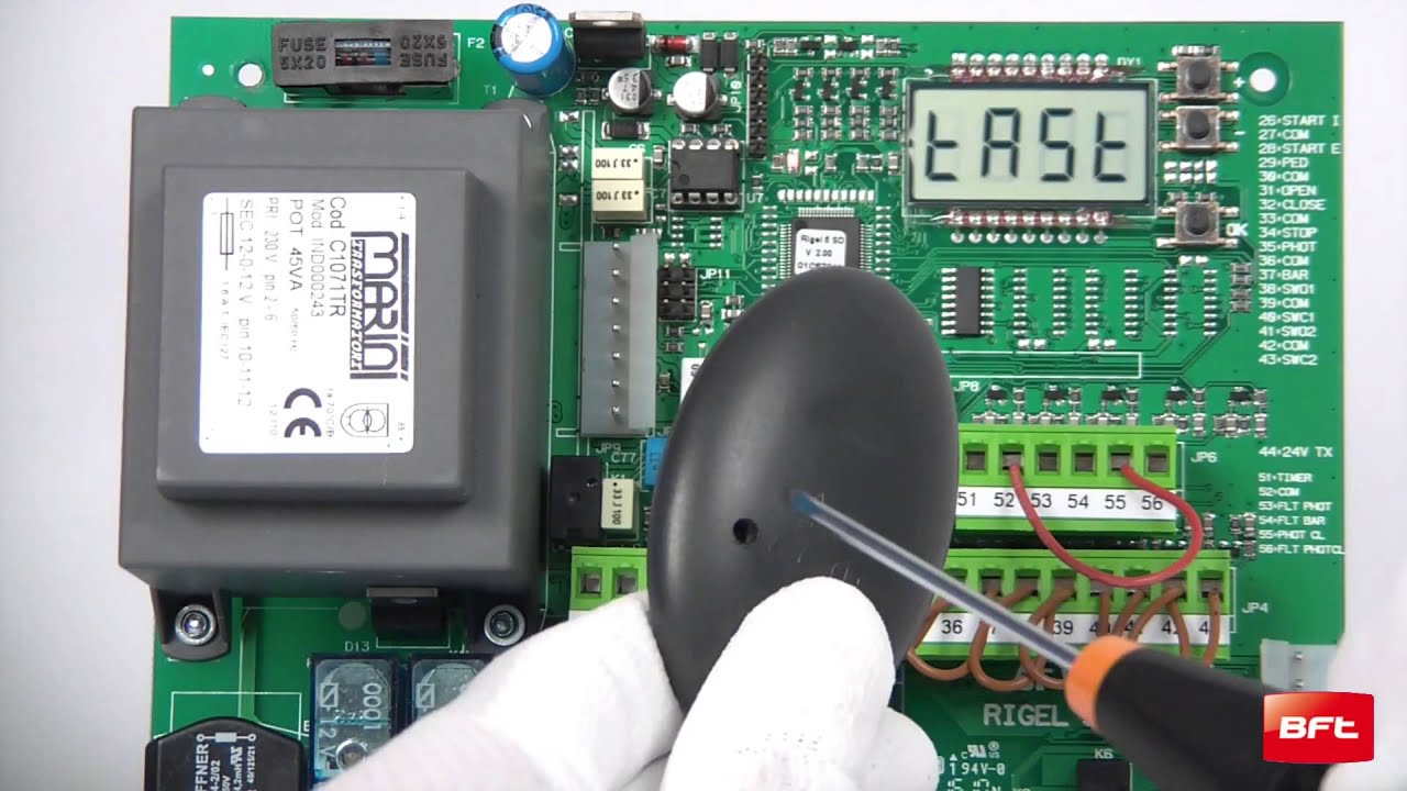 Программирование пульта для ворот doorhan через блок управления старого образца