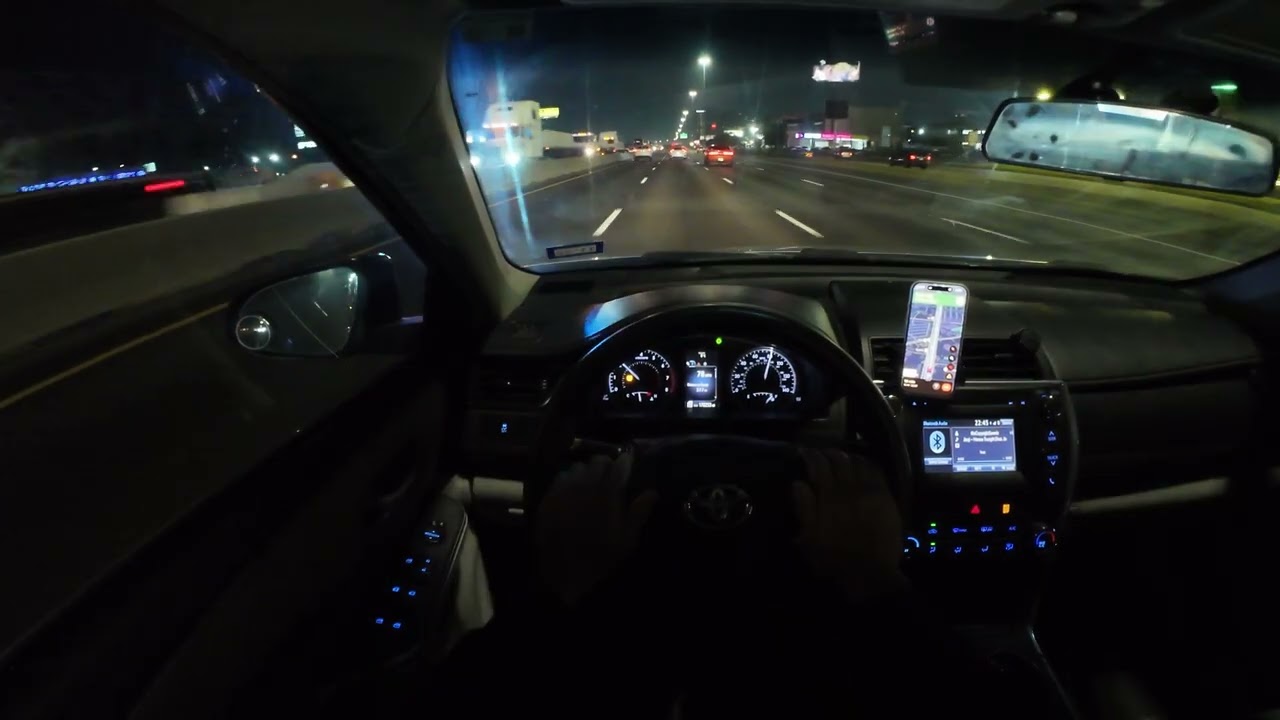 Houston highwayda gazini bosamiz