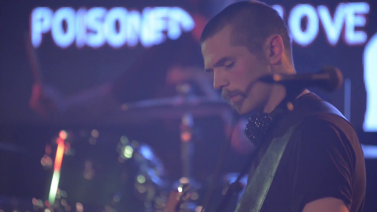 💋Poisoned Her Love by iDunnö Live in Australia