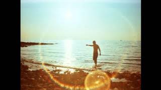 White Wishes - Hold Your Hand