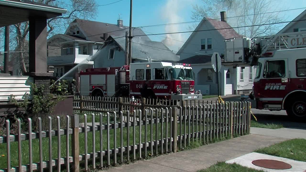 House explodes on W. 46th St. YouTube