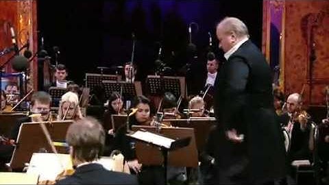 Чайковский. «1812 год» (Tchaikovsky. 1812 Overture)