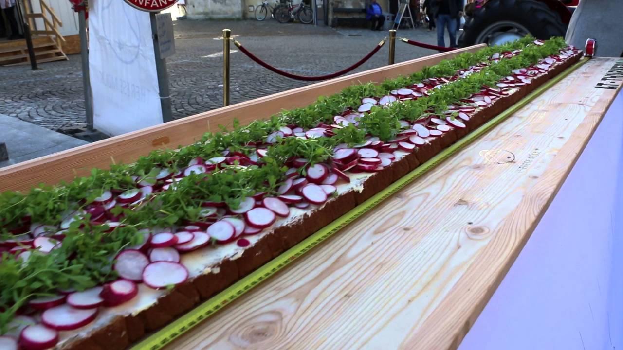 Guinness Rekord - Das längste Radieschen Brot der Welt - Radieschenfest ...