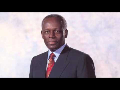 Discurso de José Eduardo dos Santos - 40º aniversário da Independência Nacional