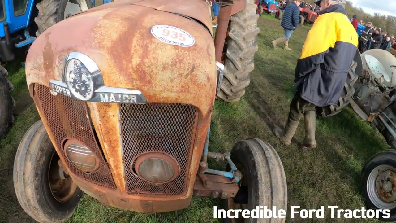 1964 Fordson New Performance Super Major 5000 3.6 Litre 4-Cyl Diesel Tractor (54 HP) HJ Pugh & Co