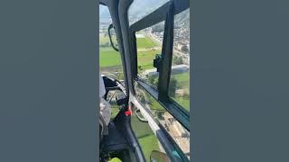 KETIKA NAIK PESAWAT HELIKOPTER . UNTUK MELIHAT  INDAHNYA  PEMANDANGAN ALAM