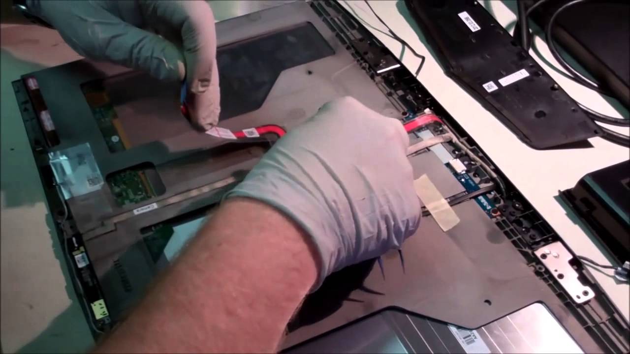 Alienware M18x Grey Screen Repair