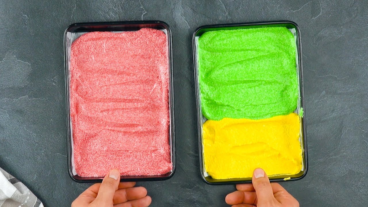 Aus diesen bunten Teigen entsteht ein beliebtes Dessert, das du so noch nie gesehen hast