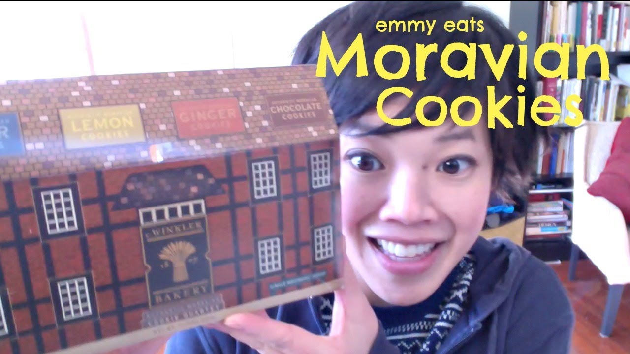 Emmy Eats Moravian Cookies - tasting a bit of Old Salem | emmymade