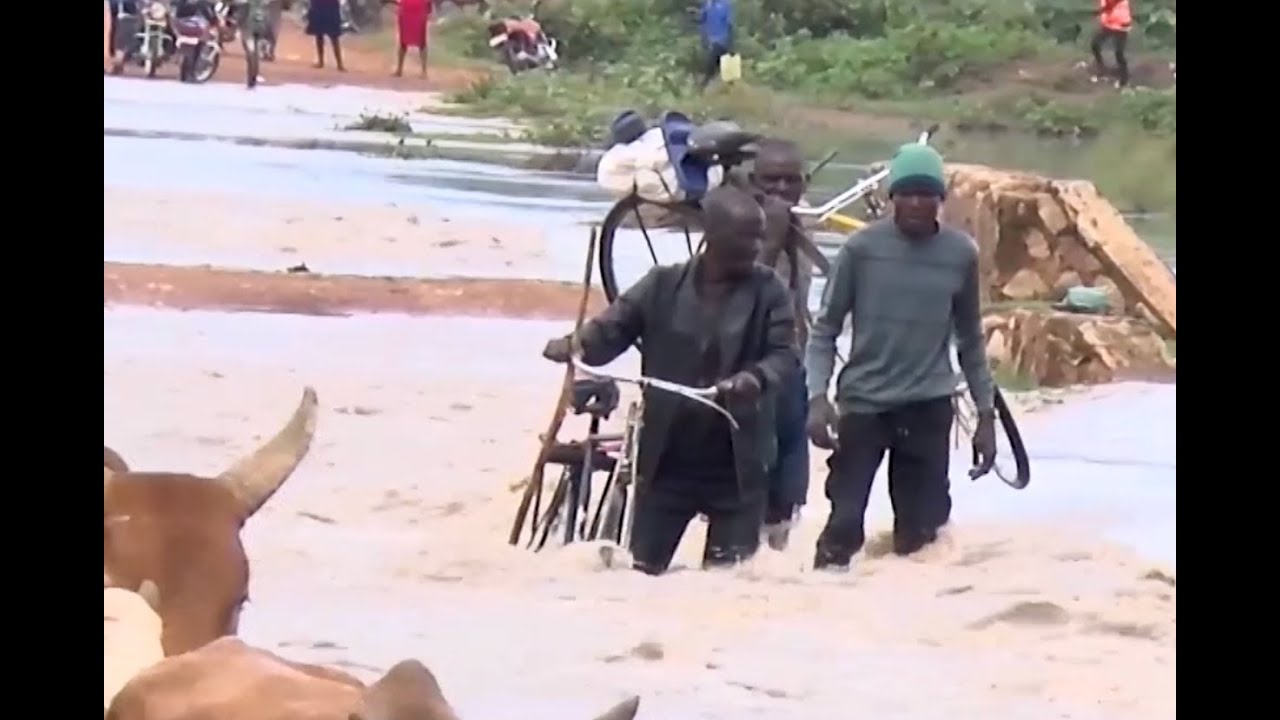 Uganda resettles hundreds displaced by flooding