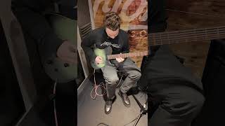 Shredding on a baritone! 🤘