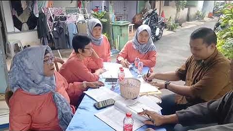 Pemberdayaan Kader Posyandu dan Pembuatan Aplikasi Posyandu - PKM Kemdiktisaintek 2025