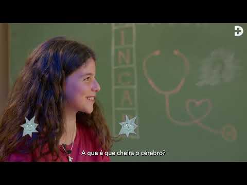Três entrevistadores de palmo e meio para... o neurocirurgião do Hospital da Luz, Domingos Coiteiro