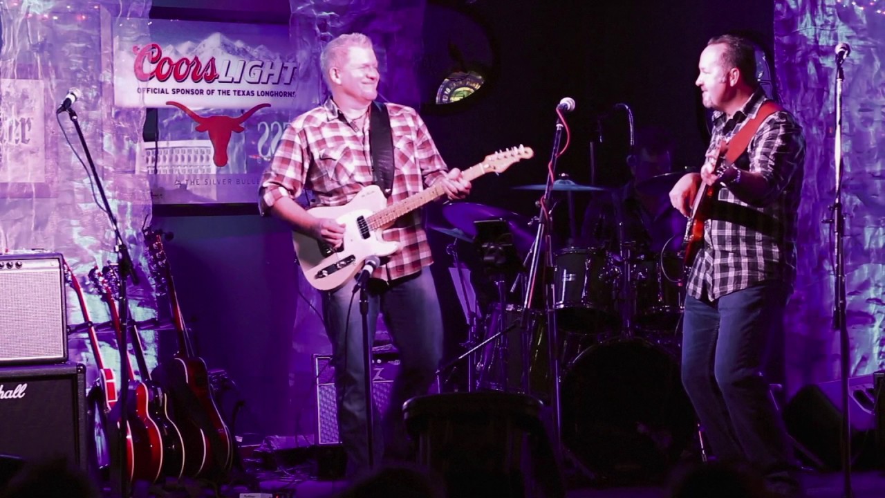 Sultans of Swing - Kelly Walker