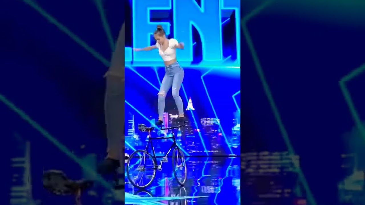 Ceyda Altug Artistic Cycling on Spain's Got Talent (Auditio)-2