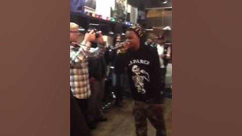 Chuuwee and Charmingly Ghetto - Rule The World (Live)