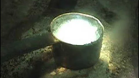 Fresnel Lens used to  BOIL WATER WITH SOLAR POWER