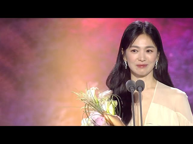 'The glory' Song Hye-kyo 🏆won an prize in 59th Baeksang Arts Awards - Best Actress class=