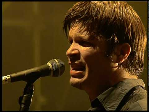 Noir Désir - Tostaky (live Les Vieilles Charrues 2001)