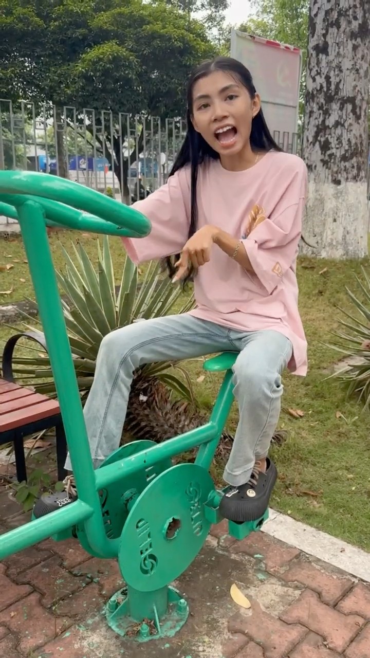 Su Hao comedy: exercise machine battle | Round2