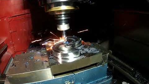 Okk VC 51 vetical machining center   trung tâm gia công đứng JIG & mold