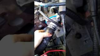 Changing thermostat on a 2002 Ford Taurus 3.0 L V6 OHV
