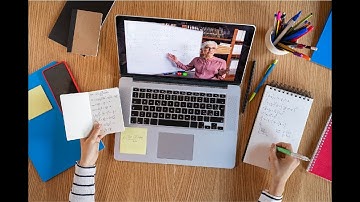 Blending the Future - Navigating Blended Learning in Higher Education (4 Minutes)