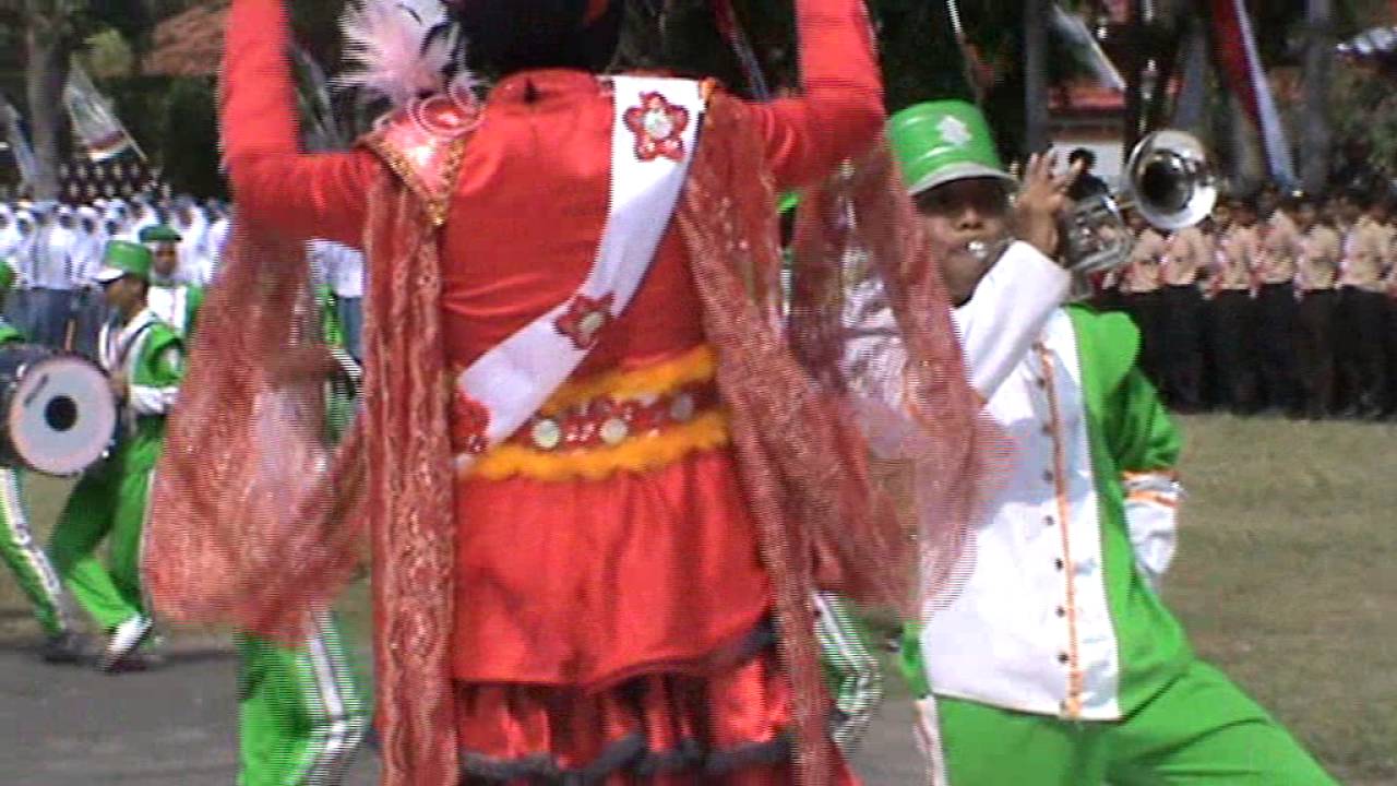 GITA PATRIA MARCHING BAND SMAN 4 PAMEKASAN 2016