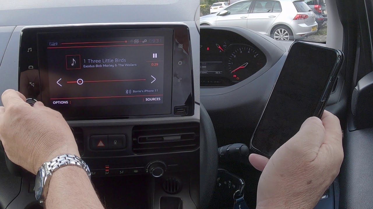 How to Stream Music from a mobile to the bluetooth audio system in a