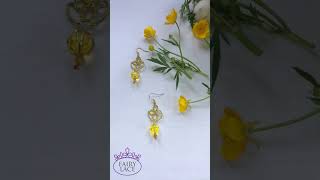 Gold metallic tatting earrings and curious cat 🐾 #Shorts #FairyLacefromElena #tatting #lacejewelry
Gold metallic tatting earrings and curious cat 🐾 #Shorts #FairyLacefromElena #tatting #lacejewelry
Golden handmade tatting earrings made with metallic thread ✨
On the table — a small composition of lace, yellow flowers, and a very curious helper who always appears when I work.
Many lace makers know this feeling — our pets often “help” us in their own way, watching, playing, or simply keeping us company. They become part of the creative process and inspiration itself.
This little moment is one of those cozy studio scenes where craft and everyday life meet. Gold metallic tatting earrings and curious cat 🐾 #Shorts #FairyLacefromElena #tatting #lacejewelry