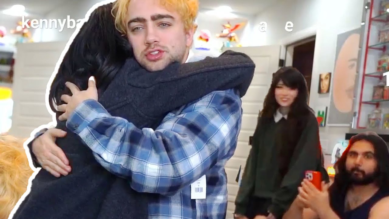 Alinity WHOLESOME Mizkif's birthday - YouTube