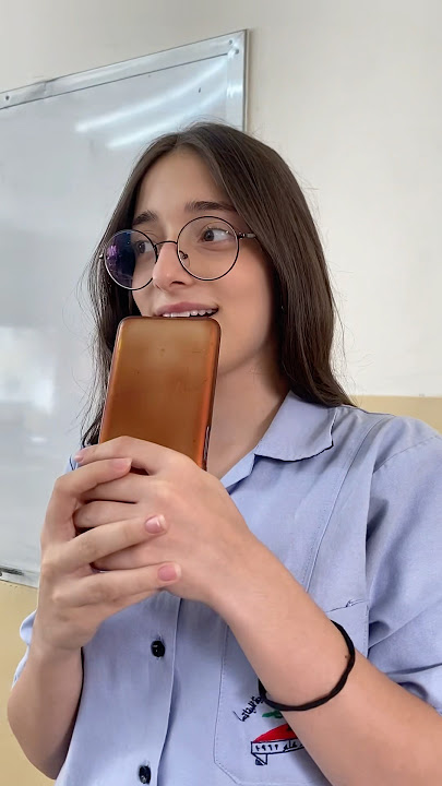 الأستاذ المفضل عند البنات ؟ 🤔