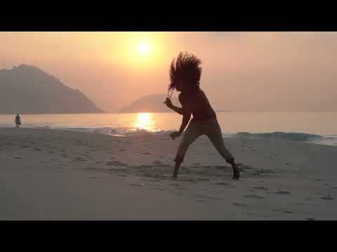 CAPOEIRA