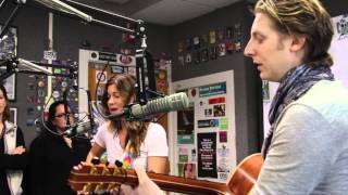 Eric Hutchinson & Tristan Prettyman "All About That Bass"