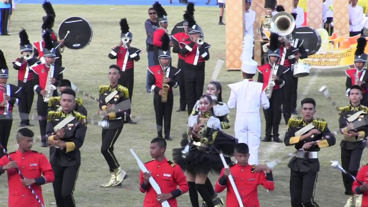 โรงเรียนอุบลรัตนราชกัญญาราชวิทยาลัย พัทลุง_งานกรีฑา จ.พัทลุง 2561 (โชว์ในสนาม หน้าประธาน)