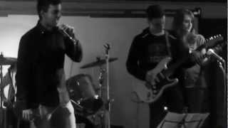 Video thumbnail of "Felling Good(cover by Phoenix)"