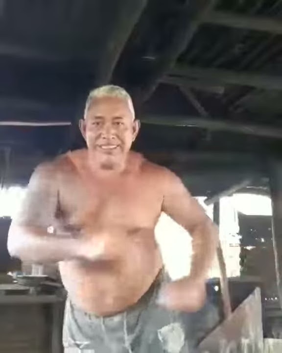 Viral!! Video Seorang bapak-bapak JOGET (Inova moge)