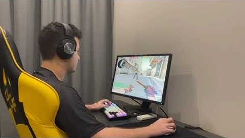 Gambit vs NAVI: The hardest 1vs2 clutch with 9 HP from Perfecto, StarLadder CIS RMR