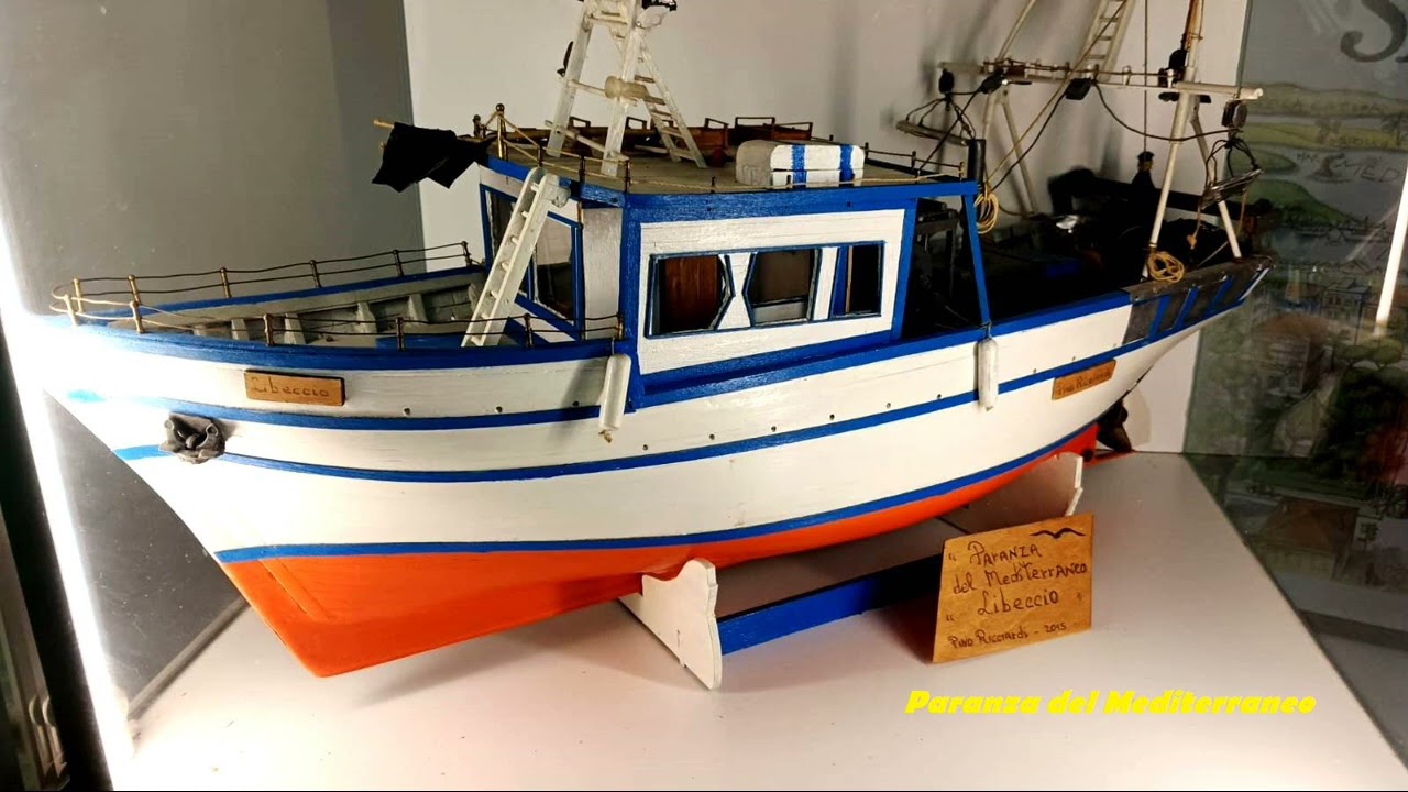 Elio Pino Ricciardi modellista di Sapri