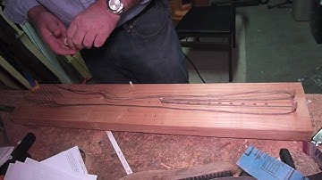 Making a Flemish Bow String Part 1